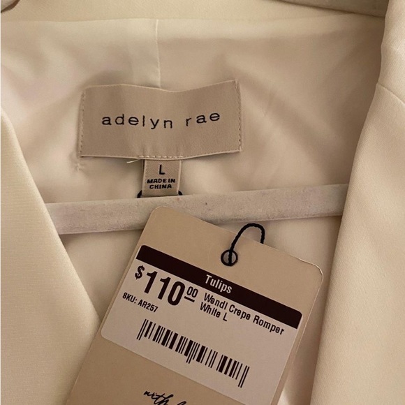 Adelyn Rae white romper - Picture 2 of 3